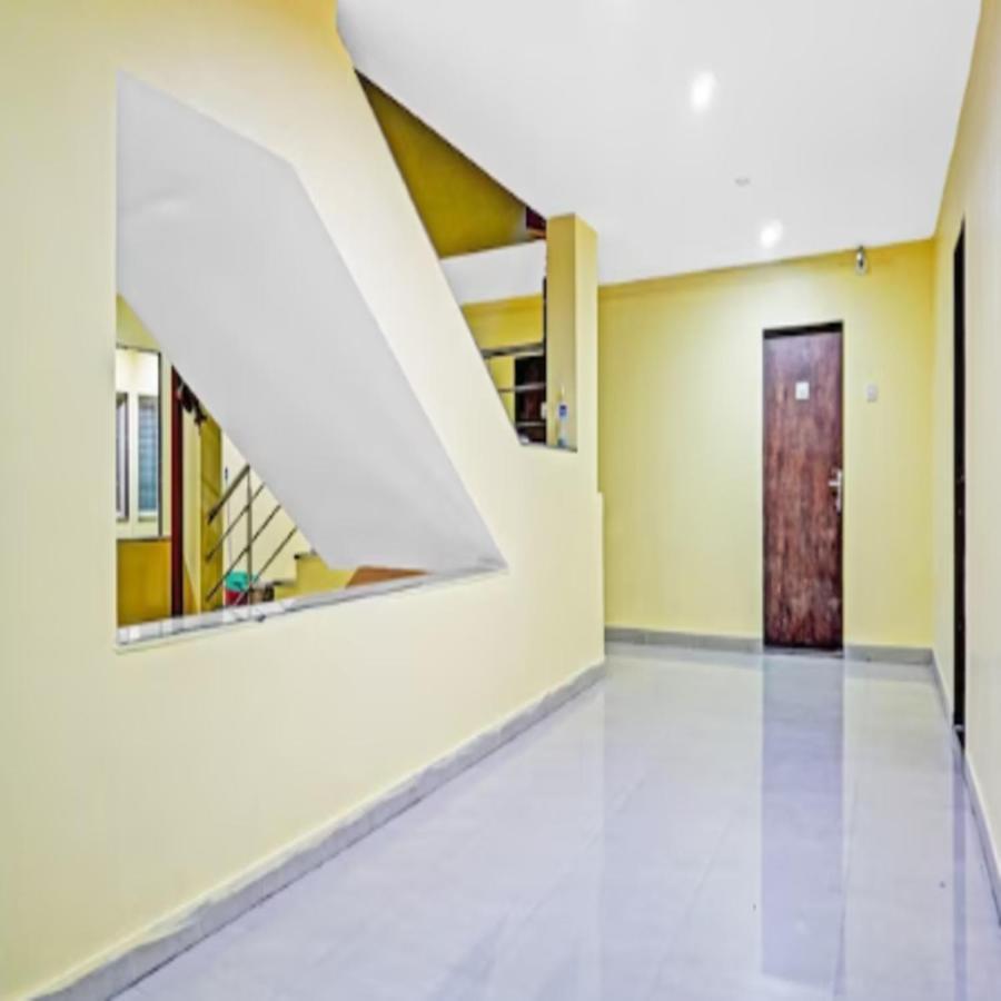 פונה Carnival Hotel מראה חיצוני תמונה