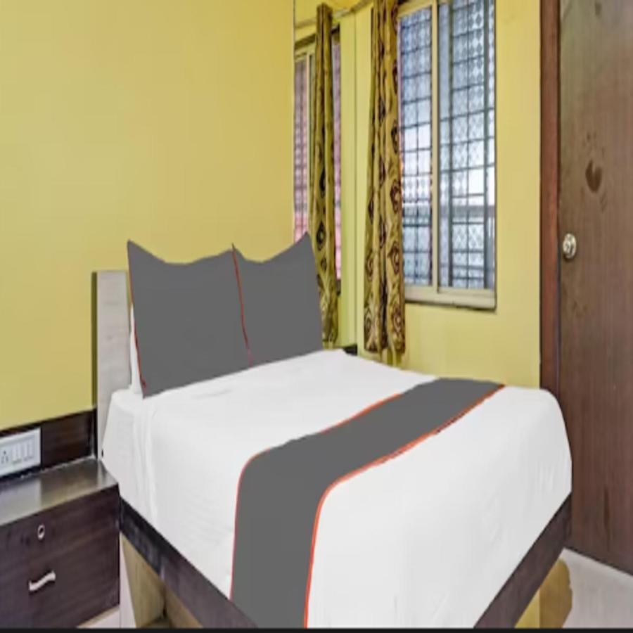 פונה Carnival Hotel מראה חיצוני תמונה