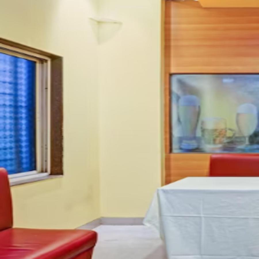 פונה Carnival Hotel מראה חיצוני תמונה