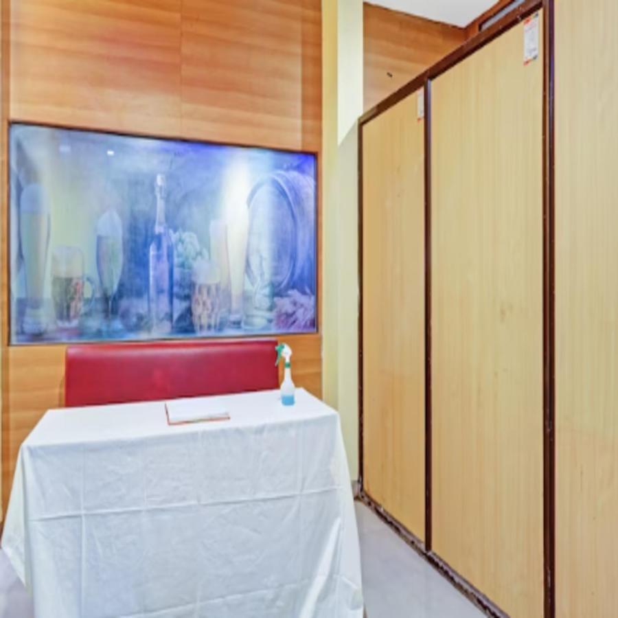 פונה Carnival Hotel מראה חיצוני תמונה